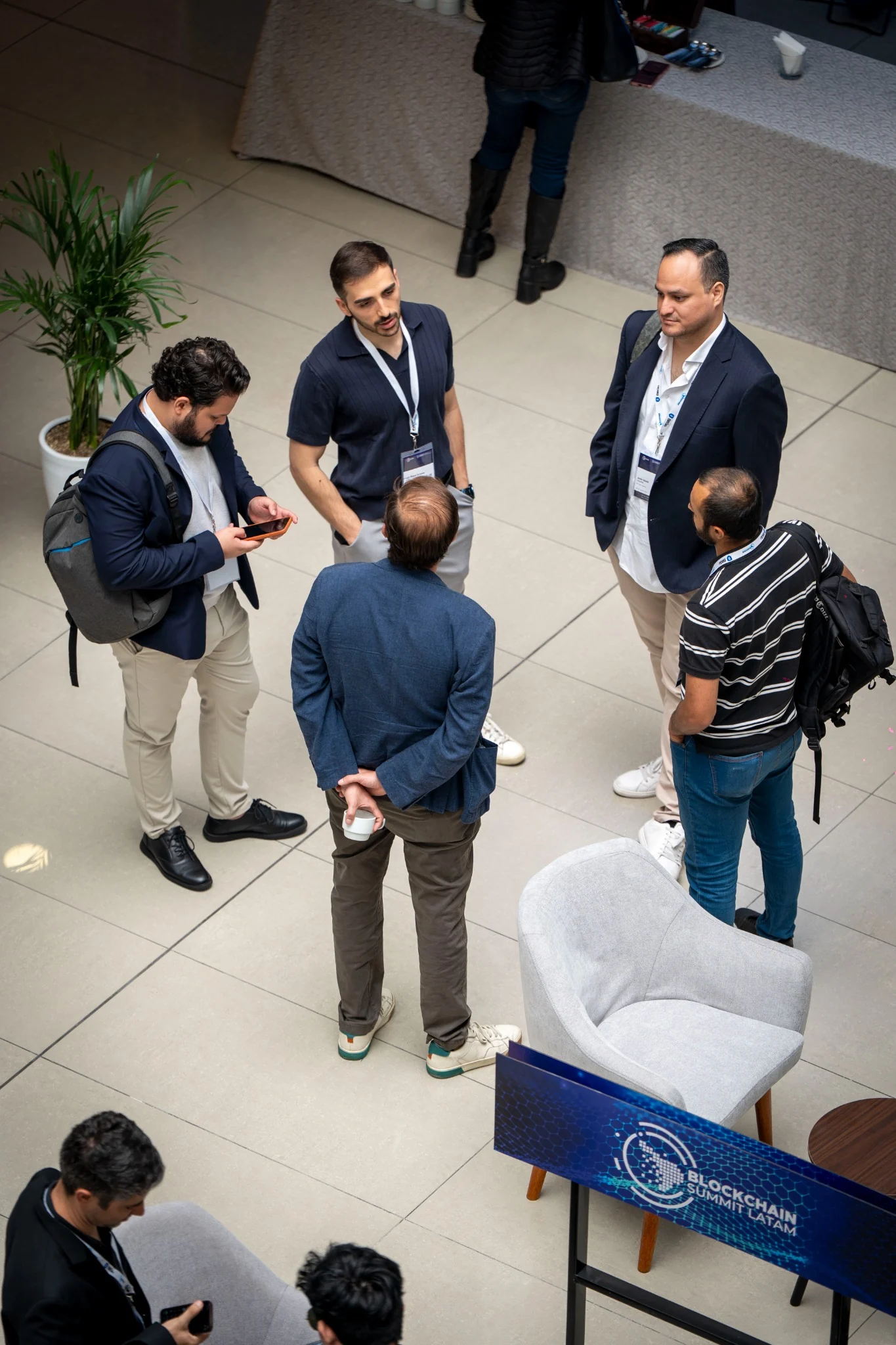 BSL Lima 2026 · Día 1 · networking en hall